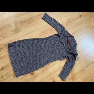 3/4 sleeve top with cowl neck